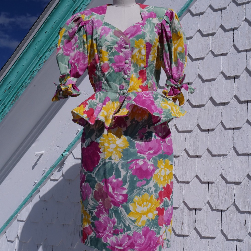 Vintage 80s Ungaro Solo Donna floral cotton peplum balloon sleeve skirt set